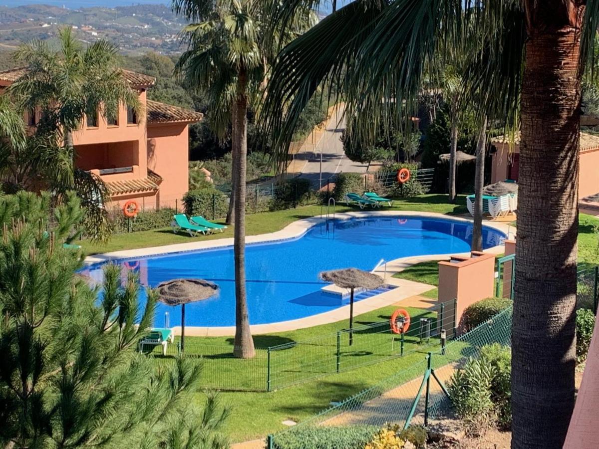 El Soto De Marbella Free Golf-Tennis-Padel-Gym 2 Bedroom Penthouse La Mairena Bagian luar foto
